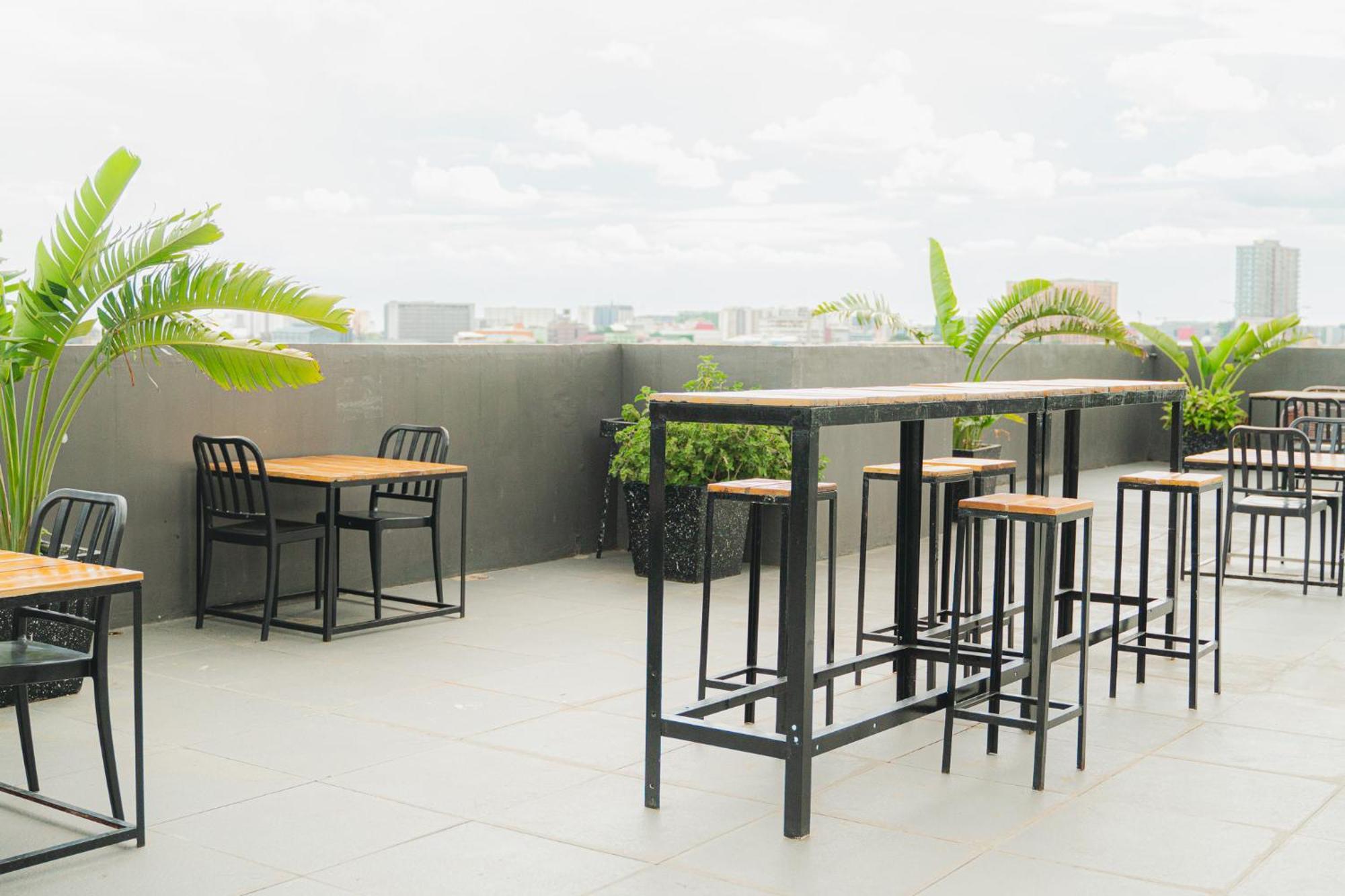 Pasay Centrale Hotel Exterior photo