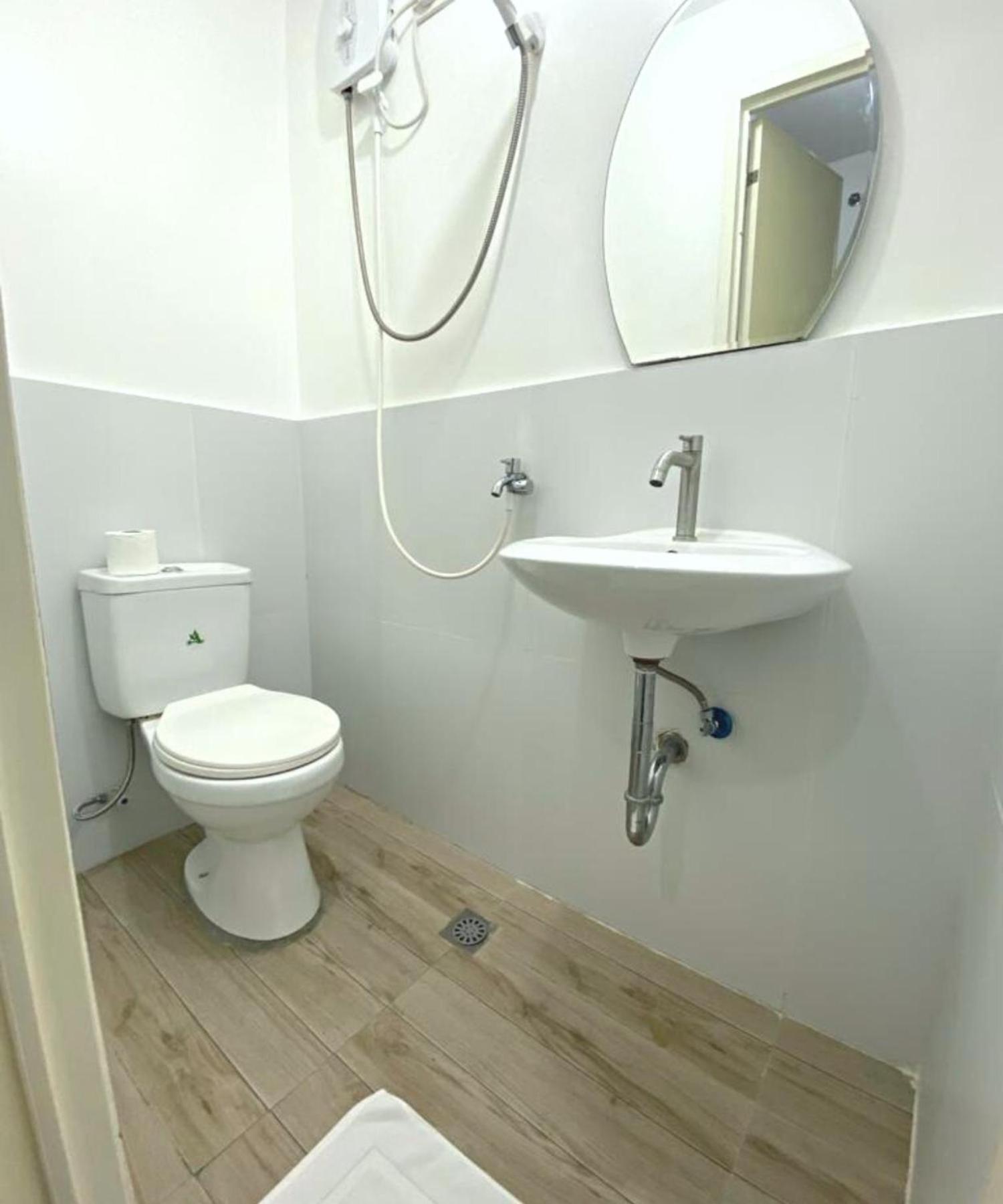 Pasay Centrale Hotel Room photo